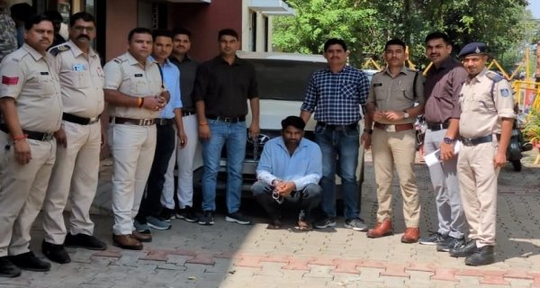 राजस्थान, हरियाणा से आकर इंदौर में करते थे चोरी