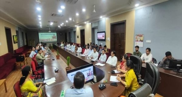 निर्वाचक नामावली के पुनरीक्षण की तैयारी शुरू  मास्टर ट्रेनर्स को मिला प्रशिक्षण