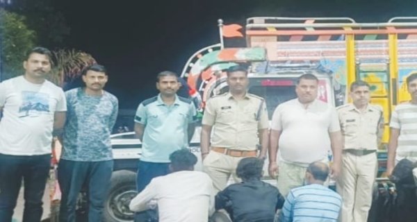 कचनार पुलिस ने बकरा-बकरी चोरी करने वाले गिरोह के तीन सदस्यों को अरेस्ट किया
