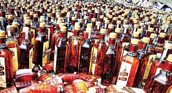 मिलावटी शराब का बड़ा ठिकाने का भंडाफोड़