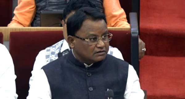 ओडिशा में माझी ने 17,440 करोड़ रुपये का अनुपूरक बजट पेश किया
