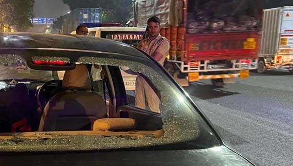 नोएडा के न्यूज चैनल में काम करने वाली महिला पत्रकार पर हमला