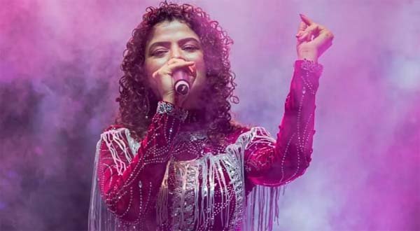 सिंगर नहीं ‘मसीहा’ हैं पलक मुच्छल, अब तक 3800 बच्चों को दी नई जिंदगी, सेवा में खर्च की पूरी कमाई