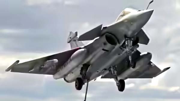 पाकिस्तान समर्थित सोशल मीडिया हैंडल का भारतीय वायुसेना के विमान दुर्घटनाग्रस्त होने का दावा गलत