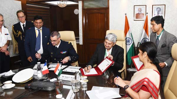 डीआरडीओ और फ्रांस के सेना शस्त्र महानिदेशालय ने अनुसंधान तथा विकास क्षेत्र में सहयोग बढाने का समझौता किया