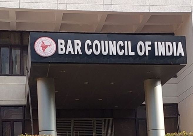 बीसीआई ने दिल्ली हाईकोर्ट से कहा कि विदेशी वकीलों के नियमों को मंजूरी की आवश्यकता नहीं