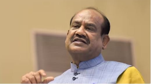 संविधान के मार्गदर्शन में देश ने तय की है सामाजिक, आर्थिक विकास की यात्रा : बिरला