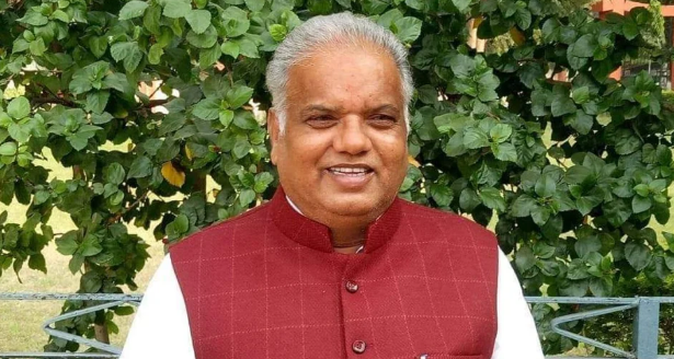 जनता में नीतीश कुमार को मुख्यमंत्री बनने का जनादेश दिया है: श्रवण कुमार