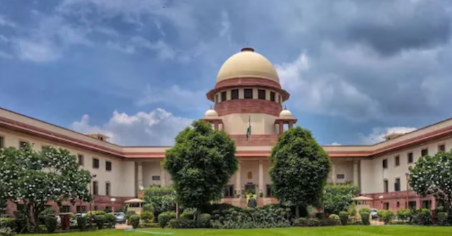 राज्य के राज्यपाल अनिश्चित काल तक विधेयक को नहीं रोक सकते: सुप्रीम कोर्ट