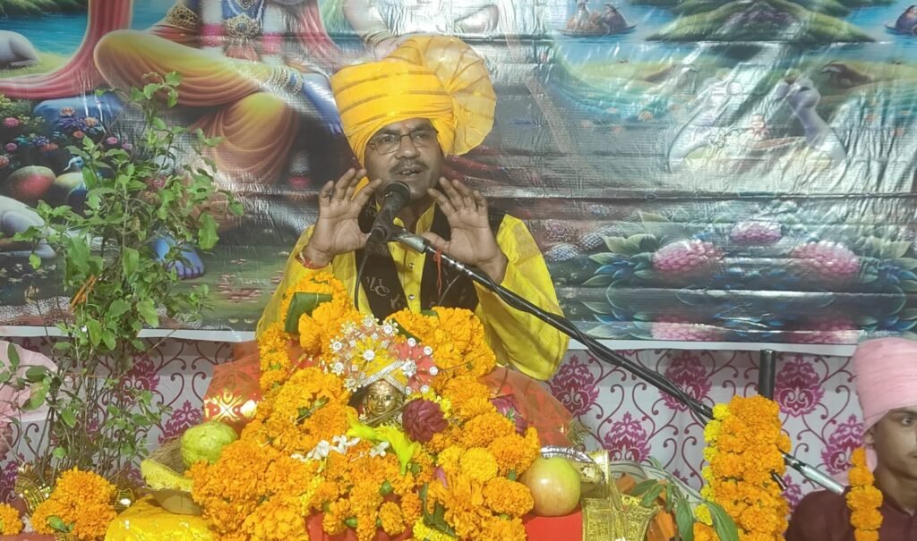 श्रीकृष्ण लीला से गुंजा अनगढ़ हनुमान मंदिर, छठे दिवस की कथा में भक्त हुए भावविभोर