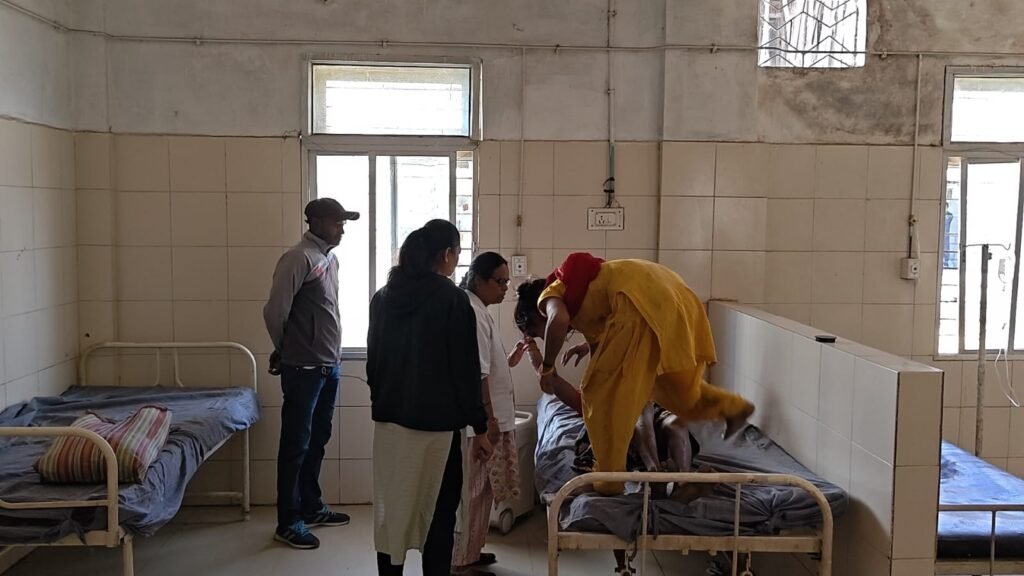 चकदेही में सिलेंडर ब्लास्ट से हड़कंप, महिला 27 फीसदी झुलसी