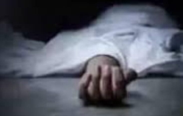 बुजुर्ग ने खाया जहर, मौत