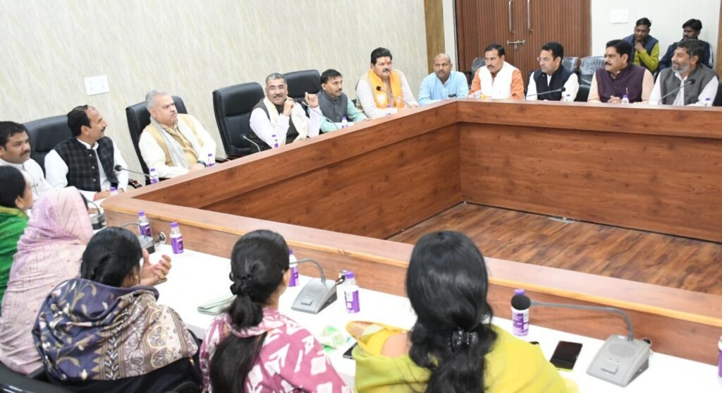 जामवाल एवं हितानंद ने ग्‍वालियर में एसआईआर को लेकर भाजपा पार्षदों को दिए टिप्स