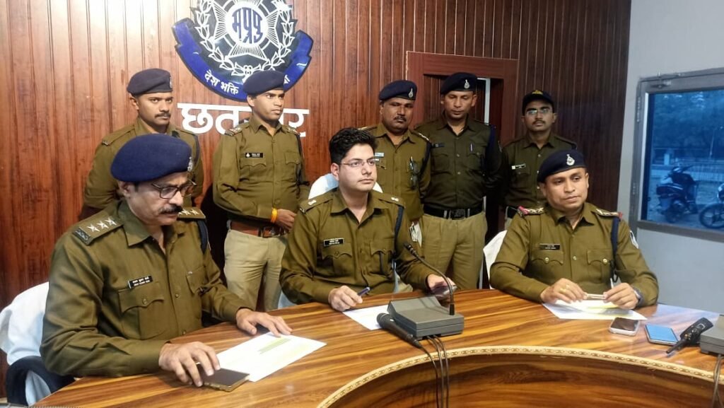 अंतरराज्यीय बाइक चोर गैंग पकड़ा,23 मोटरसाइकिलें बरामद; 3 आरोपी गिरफ्तार