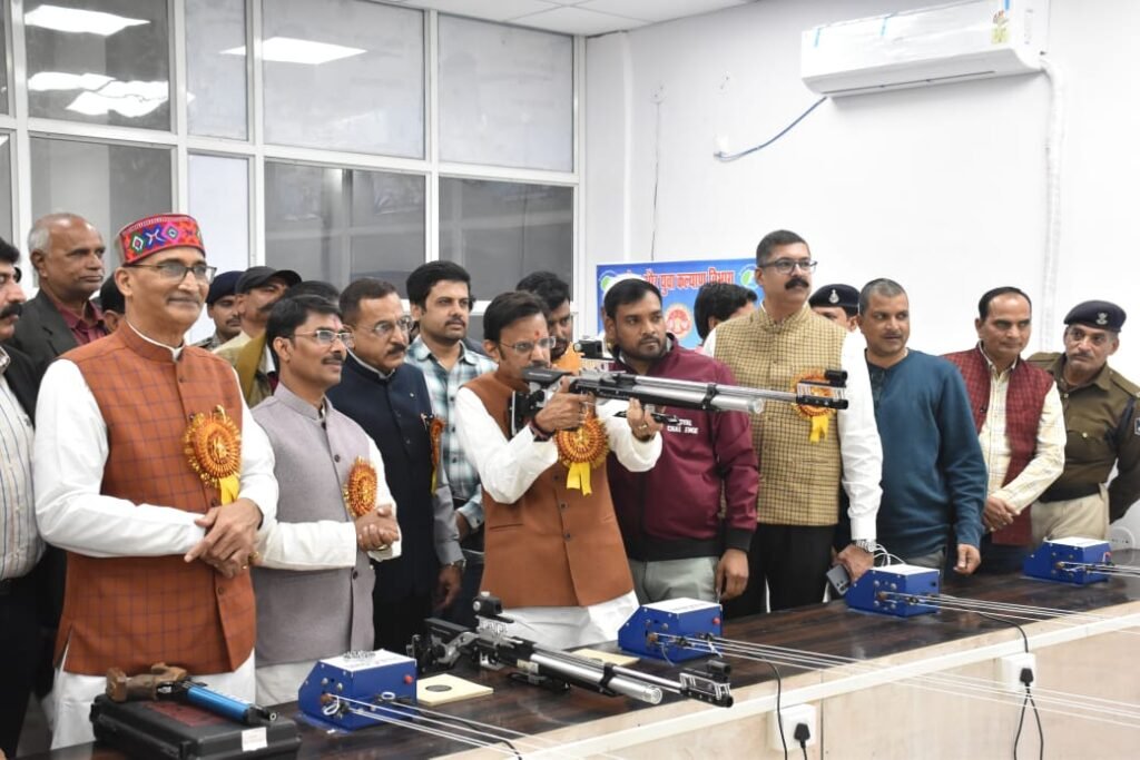 मेहनत व समर्पण से जीवन में लक्ष्य की प्राप्ति संभव: उप मुख्यमंत्री