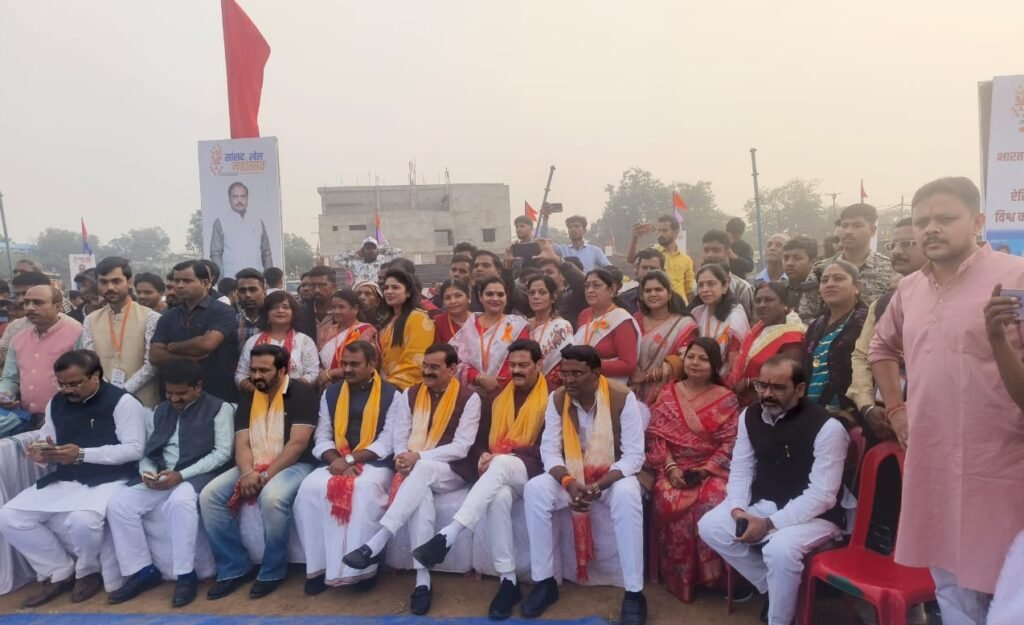 केंद्रीय मंत्री ने किया सांसद खेल महोत्सव का शुभारंभ, एक माह तक चलेगा रोमांच