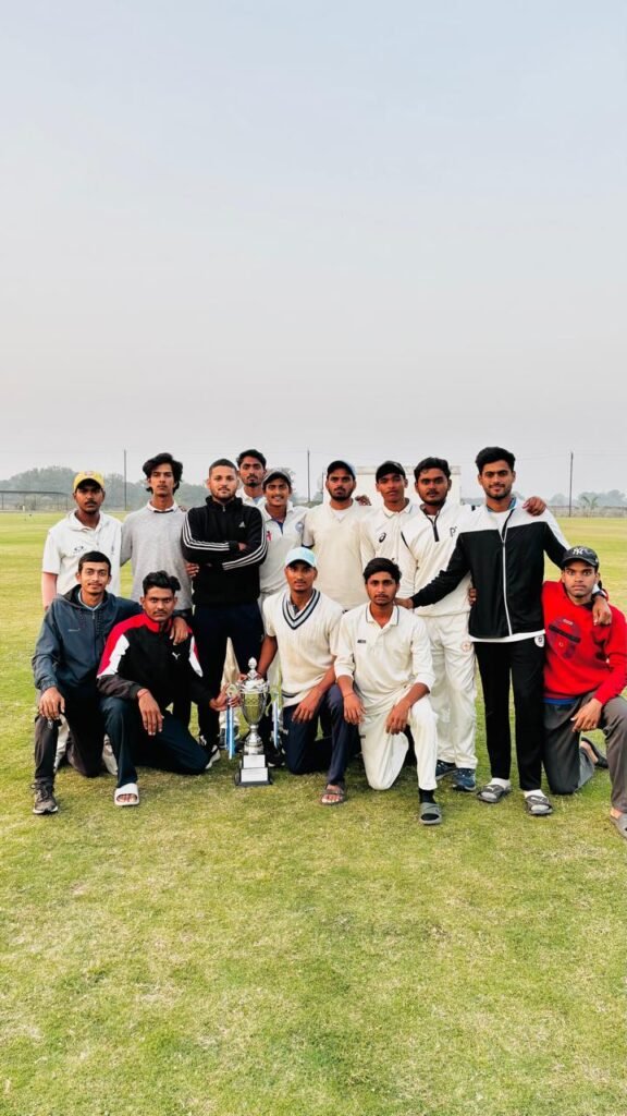 इंटर डिस्ट्रिक्ट अंडर-22 टूर्नामेंट में डीसीए सीधी रीवा को हराकर बना चैंपियन