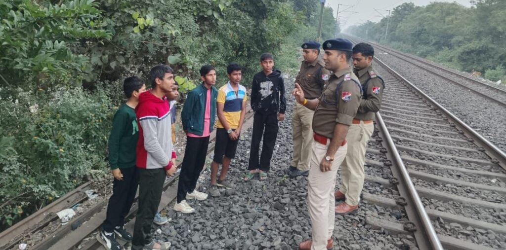 आरपीएफ ने चलाया जन जागरण अभियान 