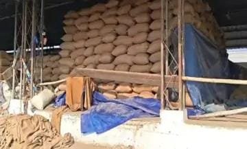 दीनारपुर मंडी में चली गोलियां, ज्वार की बोरियां लूटने की कोशिश