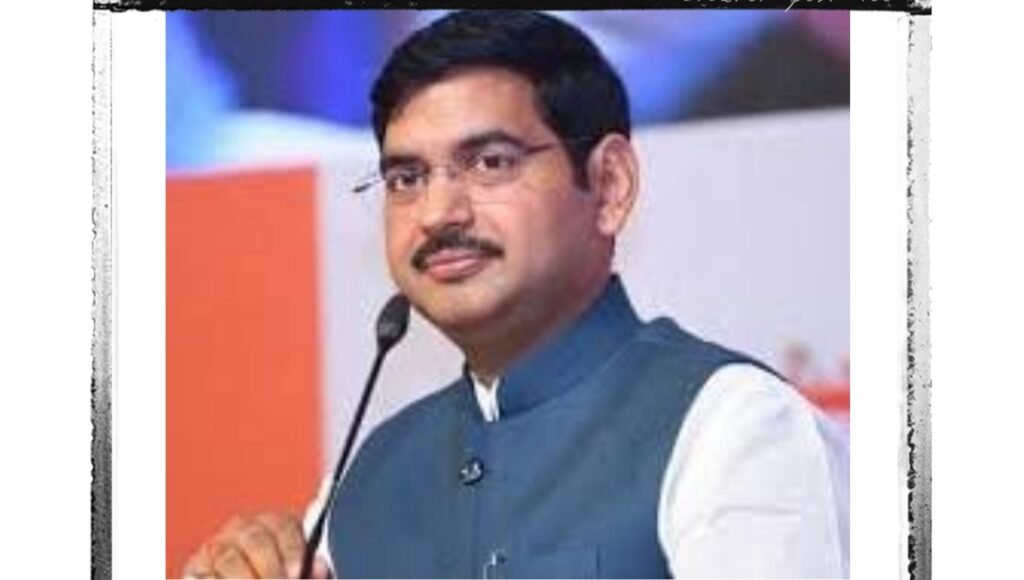 कांग्रेस पर भाजपा मीडिया प्रभारी आशीष अग्रवाल का तंज, बोले- कांग्रेस में मेहनत नहीं, वंशवाद से तय होते हैं पद