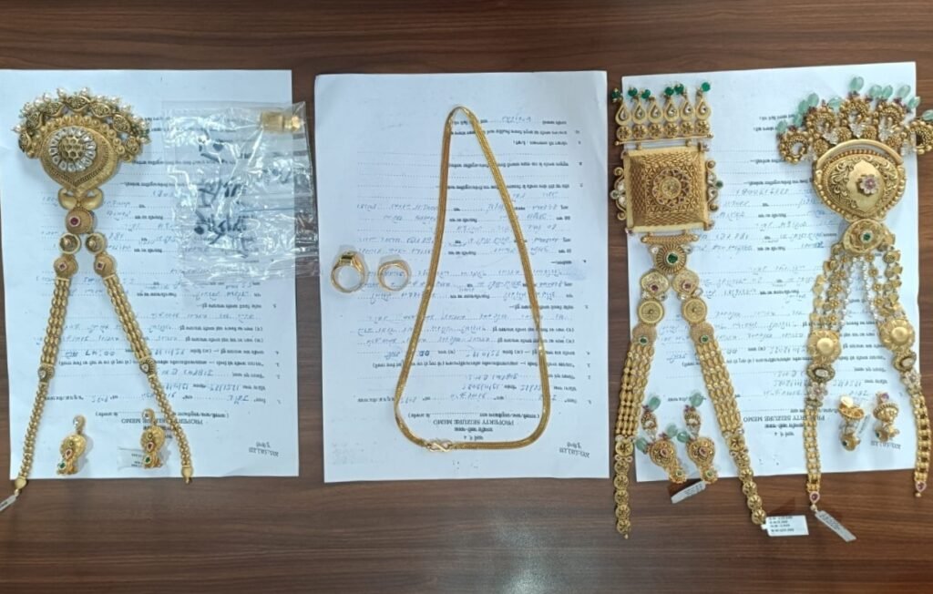 पुलिस ने ऋषिकेश–जोधपुर से चार आरोपी पकड़े, 60 लाख की सोना ठगी का खुलासा