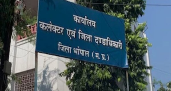 SIR में लापवाही पर दो BLO को निलंबित किया गया