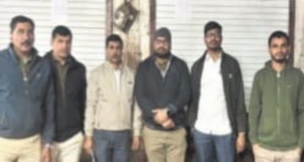 6 माह के शिशु की मौत: इलाज में लापरवाही का आरोप, क्लीनिक सील; दर्जनों को नोटिस