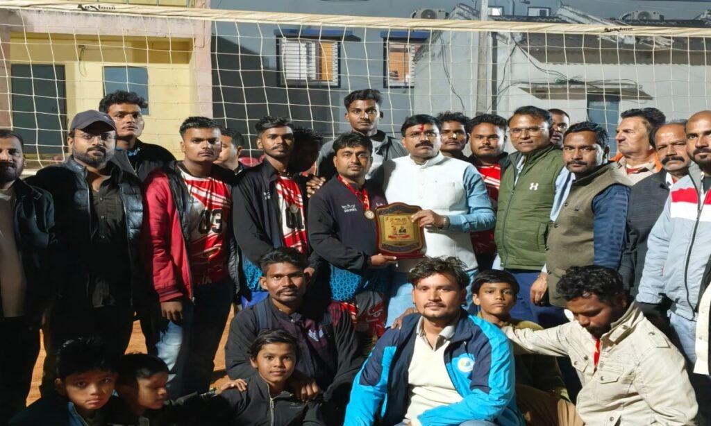 नोहटा में आयोजित सांसद खेल महोत्सव का समापन शामिल हुए मंत्री लोधी