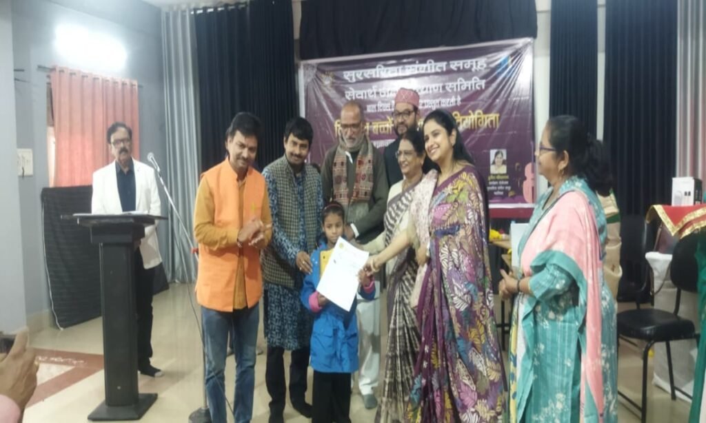 संस्कारों को जीवंत रखते हैं कला और संगीत: प्रो सहस्त्रबुद्धे