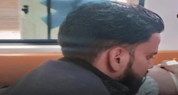 कोलारस अस्पताल में लाश मे ड्रिप चढ़ाकर जिला अस्पताल कर दिया रेफर