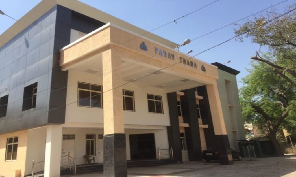 ग्वालियर में युवक की पत्थर से कुचलकर हत्या, शराब खरीदते दिखे थे दोनों