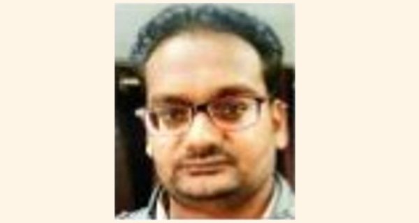 रेप केस में बिना पर्ची इलाज करने वाले डॉक्टर को भी दबोचा