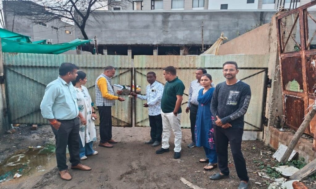 अग्नि सुरक्षा को लेकर जिला प्रशासन ने की कार्रवाई