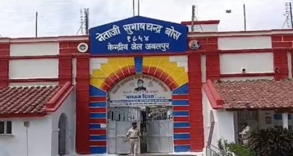 मुनीम से 19 लाख लूटने वाले गए जेल