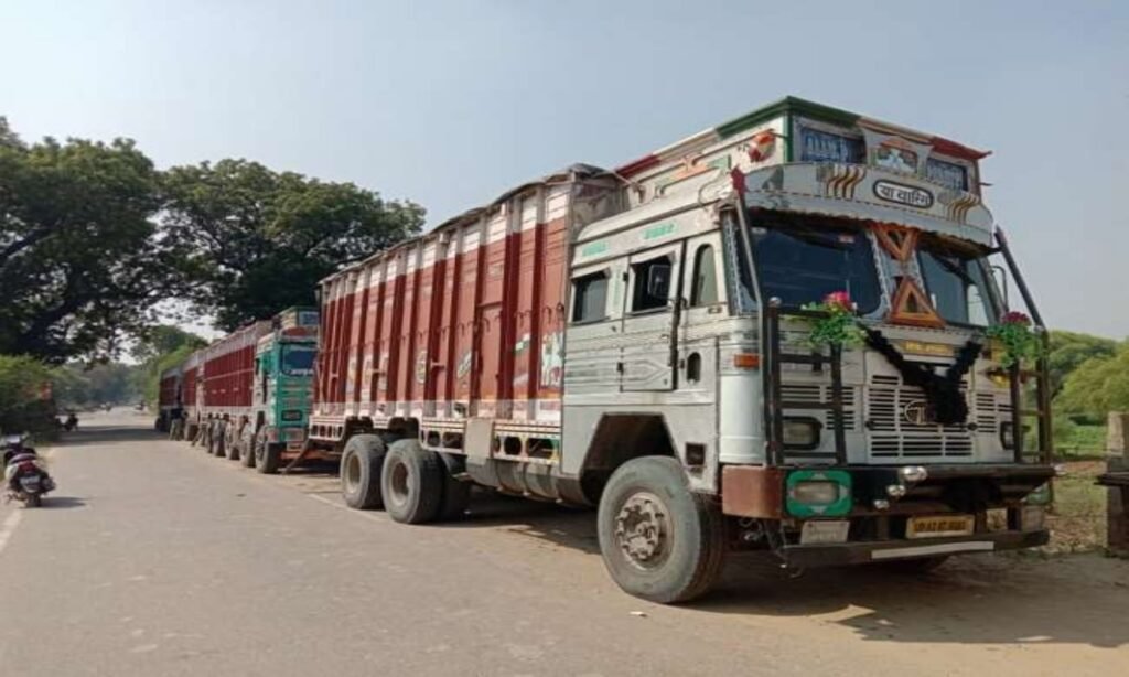 रीवा-मऊगंज में बगैर टीपी के गिट्टी का होता है परिवहन, फर्जी टीपी से मचा हडकम्प
