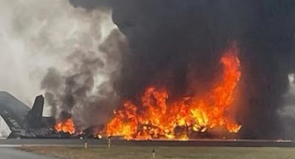 अमेरिका के नॉर्थ कैरोलिना में छोटा विमान दुर्घटनाग्रस्त, कई लोगों की मौत की खबर