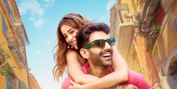 कार्तिक आर्यन-अनन्या पांडे की ‘तू मेरी मैं तेरा’ का ट्रेलर हुआ लॉन्च