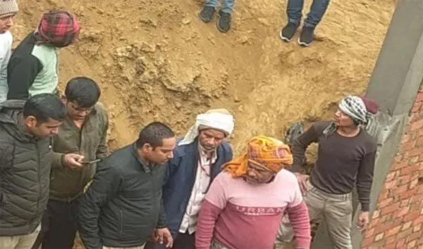 आगरा में निर्माणाधीन दीवार गिरने से दो लोगों की मौत, पांच लोग घायल