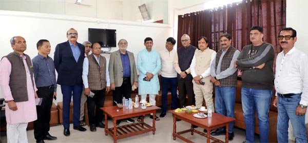 चाय पर चर्चा: 2045 के इंदौर की नींव रख रहे, ग्रीन, सोलर और डिजिटल सिटी बनेगा इंदौर- महापौर भार्गव