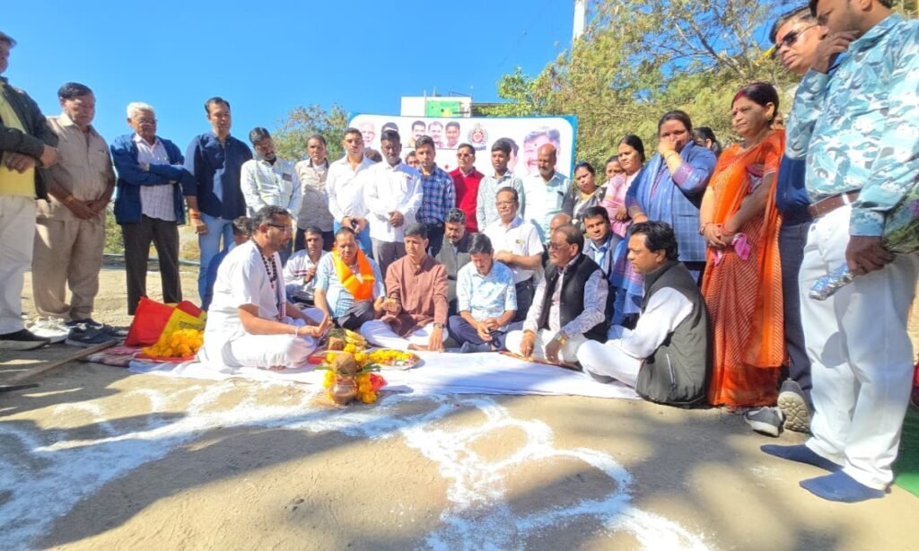 विशेष केंद्रीय सहायता से सड़क निर्माण कार्य का शुभारंभ