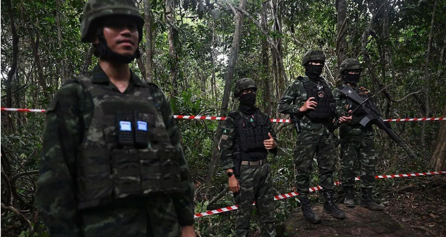 थाईलैंड-कंबोडिया में फिर भड़की हिंसा: थाईलैंड ने एयरस्ट्राइक से शुरू किया विवाद, सैन्य शक्ति और अमेरिकी समर्थन में थाईलैंड का पलड़ा भारी