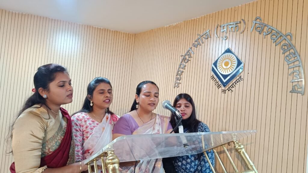 गीता हमें सिखाती है हम अपने कर्म से नहीं बच सकते