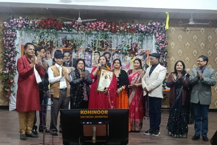 रूमा बेनर्जी और श्रेया खंडेलवाल हुई सम्मानित