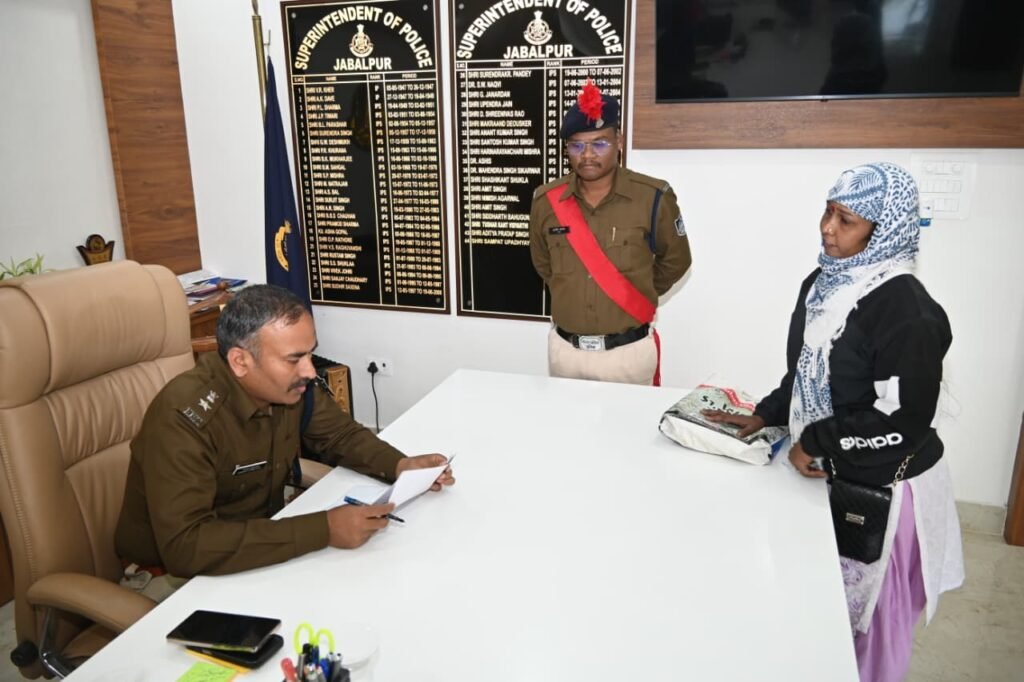पुलिस अधीक्षक ने सुनी फरियाद, 72 शिकायतें पहुंची