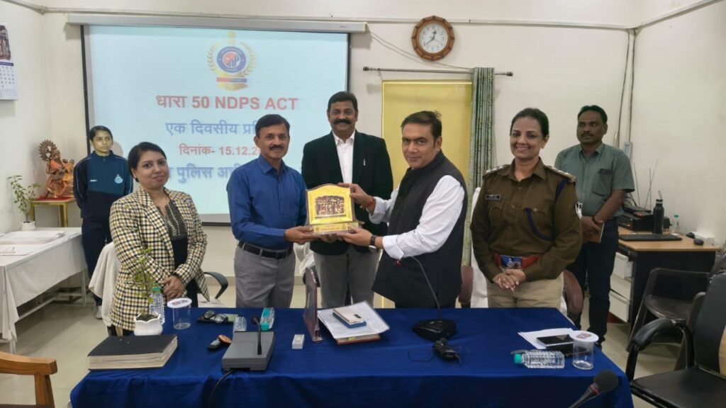 जीआरपी पुलिस को दिया विशेष प्रशिक्षण