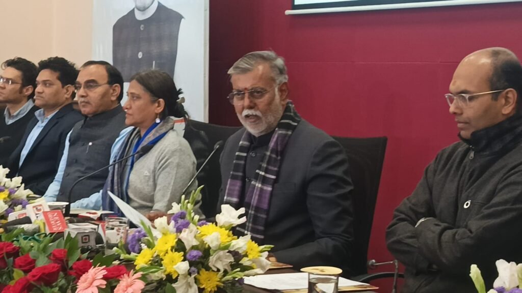 आत्मनिर्भर पंचायतों की ओर मध्यप्रदेश, दो वर्षों में ग्रामीण विकास ने पकड़ी तेज रफ्तार: प्रहलाद