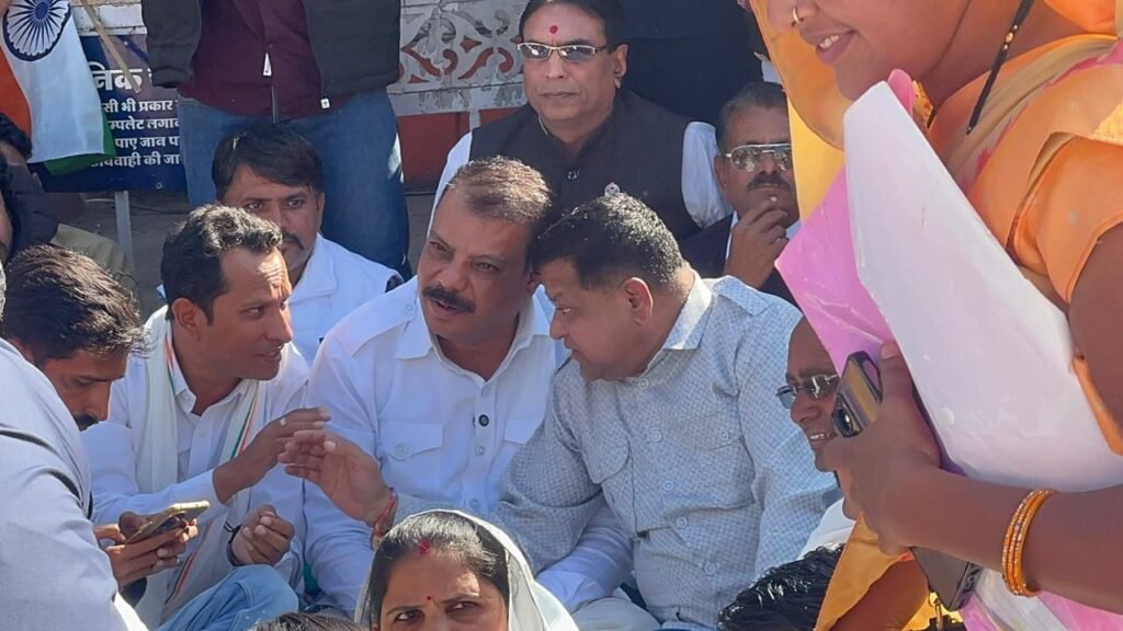 ज़मीन नीलामी के खिलाफ आदिवासी समाज का ऐतिहासिक जनआंदोलन