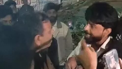 थाने के हेड कांस्टेबल को धमकाने का वीडियो हुआ वायरल