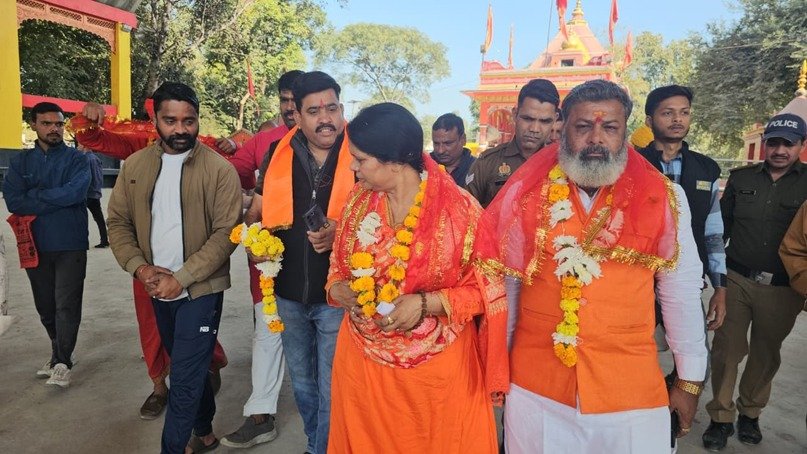 बांग्लादेश की घटनाओं पर चुप क्यों है बुद्धिजीवी: साध्वी प्राची सिंह