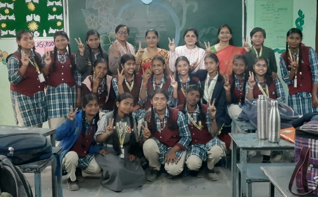 ​सांदीपनि विद्यालय में ‘सृजन’ प्रदर्शनी का भव्य आयोजन: विद्यार्थियों ने दिखाए हुनर के रंग